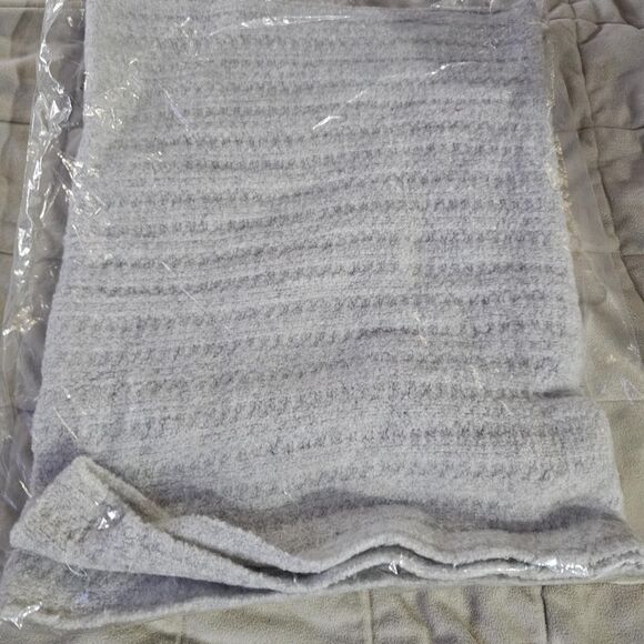 Gap Unisex Grey Scarf-wraps - Picture 1 of 3